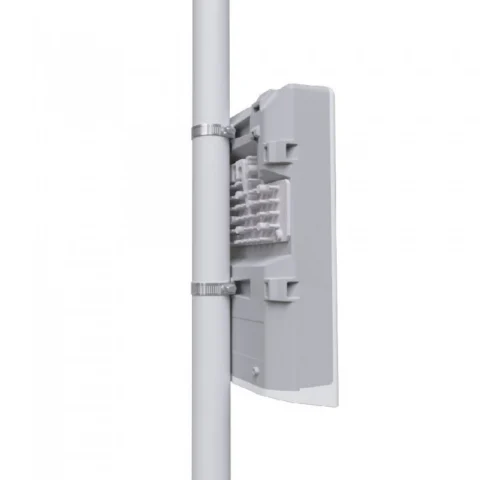 Коммутатор Mikrotik CRS318-16P-2S+OUT with 800MHz CPU 256MB RAM 16x Gigabit LAN with PoE-out 2xSFP+ cages RouterOS L5 or SwitchOS out