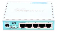 Mikrotik RB750Gr3 hEX