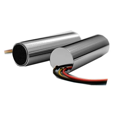 Stelberry M-10 активный с постоянным коэффициентом усиления.