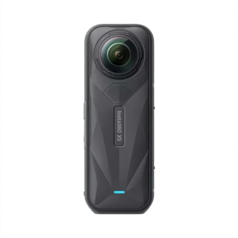 Insta360 X5