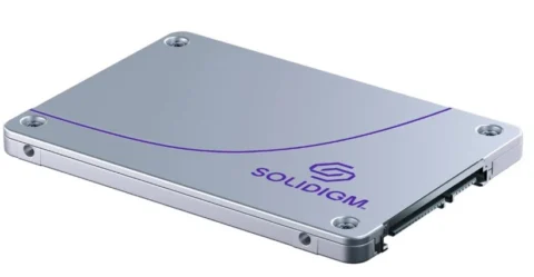Solidigm S4520